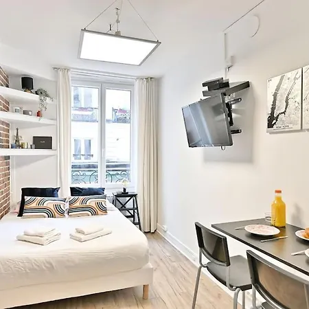 Apartment #marais #bataclan